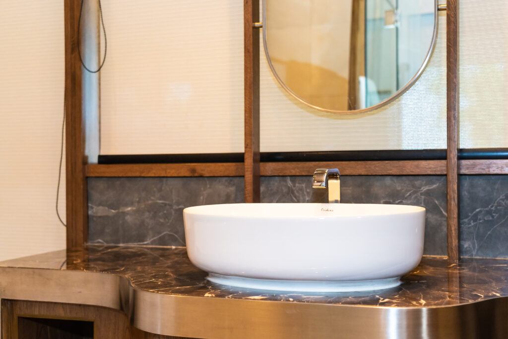 Touchless bathroom faucets
